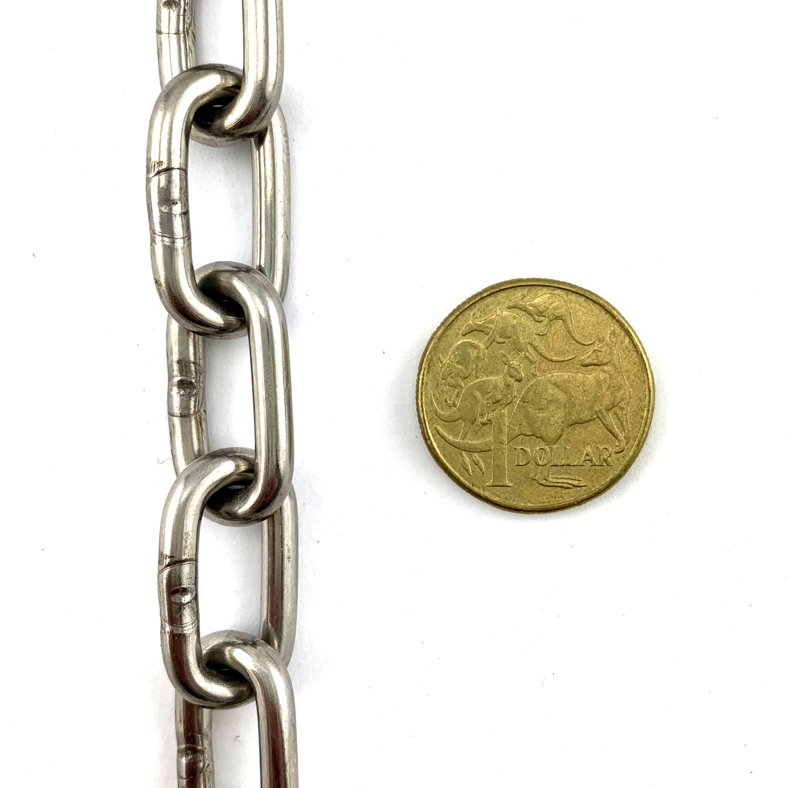 4mm Welded Link Chain in type 316 Marine Grade Stainless Steel. Chain by the metre. Australia wide delivery.