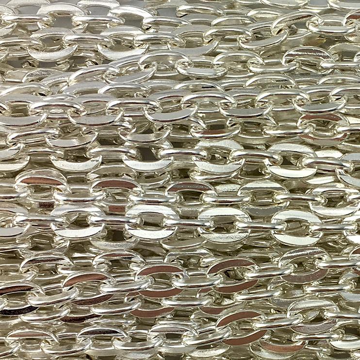 Jewellery hammered trace chain in gold plated and silver plated finishes. Australia wide delivery.