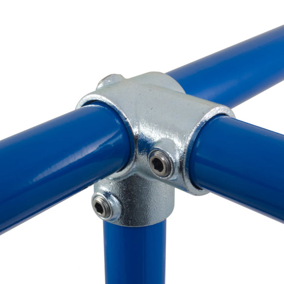 Three Way Through or 90 Degree Corner Centre T by Interclamp Code 116. Shop rail, pipe and fence fittings online at chain.com.au. Australia wide shipping.