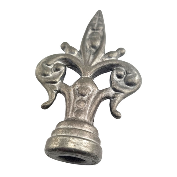 Bishop Spear – Female. Traditional decorative picket fence top. Australian Made. Brand: Downee. Shop fence and gate fittings online chain.com.au. Australia wide shipping.