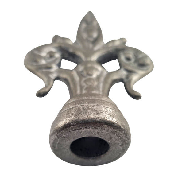 Bishop Spear – Female. Traditional decorative picket fence top. Australian Made. Brand: Downee. Shop fence and gate fittings online chain.com.au. Australia wide shipping.