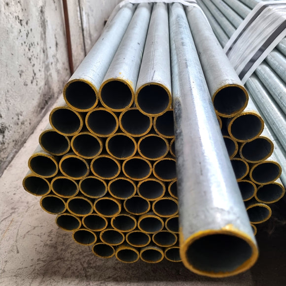 Galvanised Pipes. Sizes: 25NB (34mm Outside Diameter), 32NB (42mm Outside Diameter), 40NB (48mm Outside Diameter). Shop Fence and Gate Fittings online. Australia wide shipping. Chain.com.au