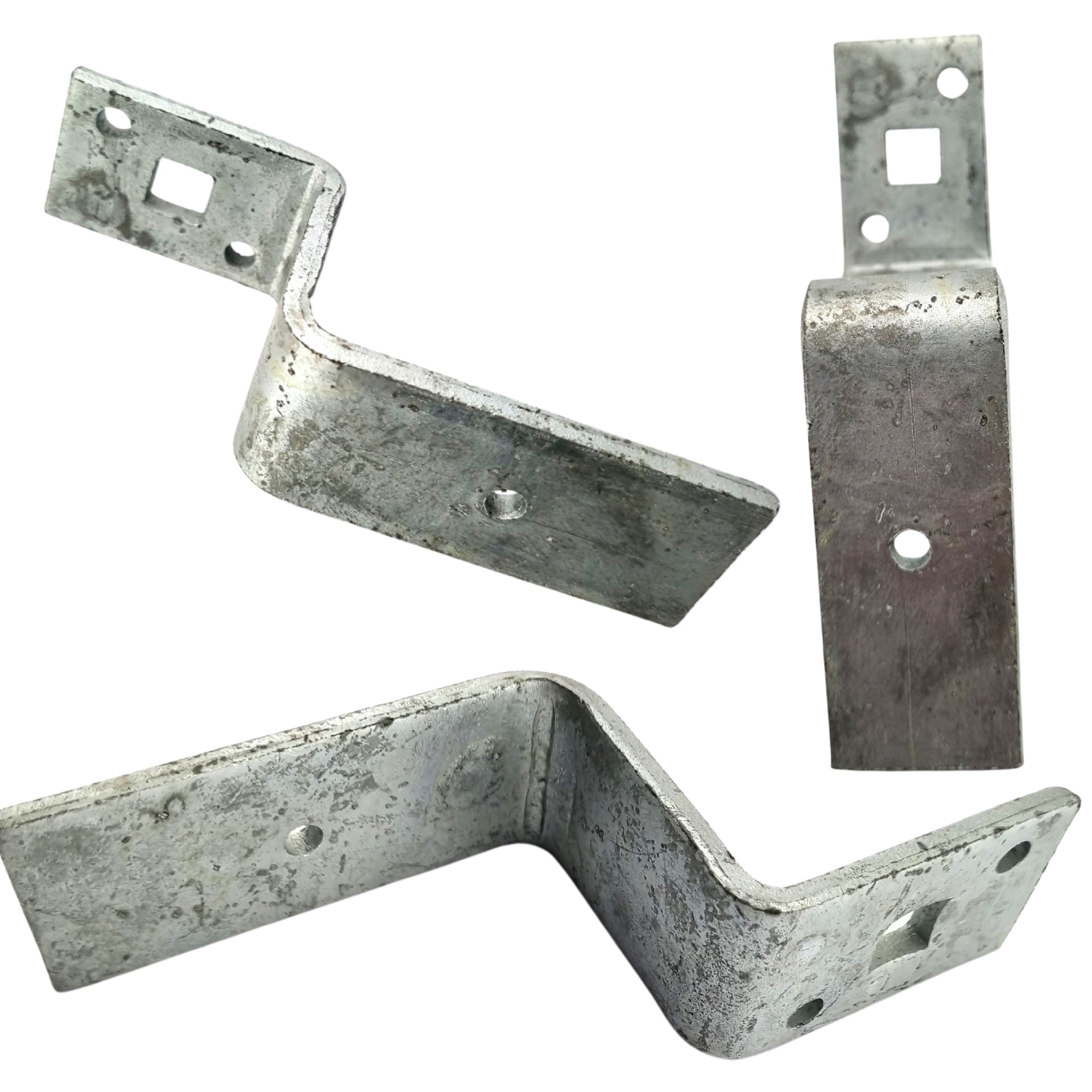 Timber Rail Holder Bracket, Galvanised. Code: RHB7553P. Size: 75x53mm. Australian Made. Brand: Downee. Shop Tubular Fencing and Brackets online chain.com.au. Australia wide shipping.