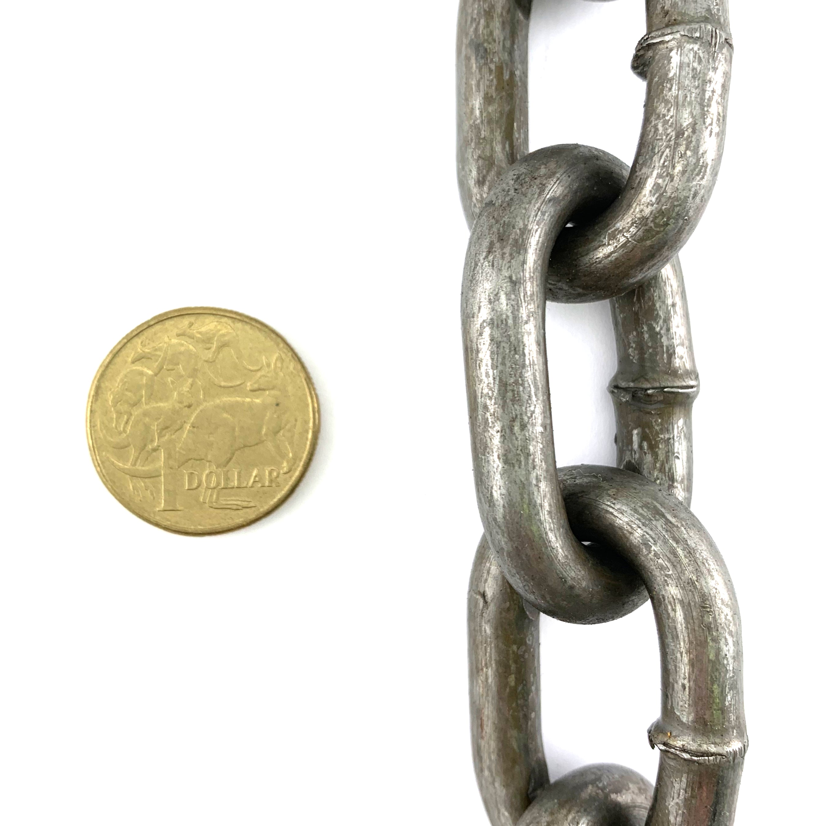 8mm long link plain steel (raw) chain, quantity 21.5 metres in a 25kg bucket. Melbourne, Australia