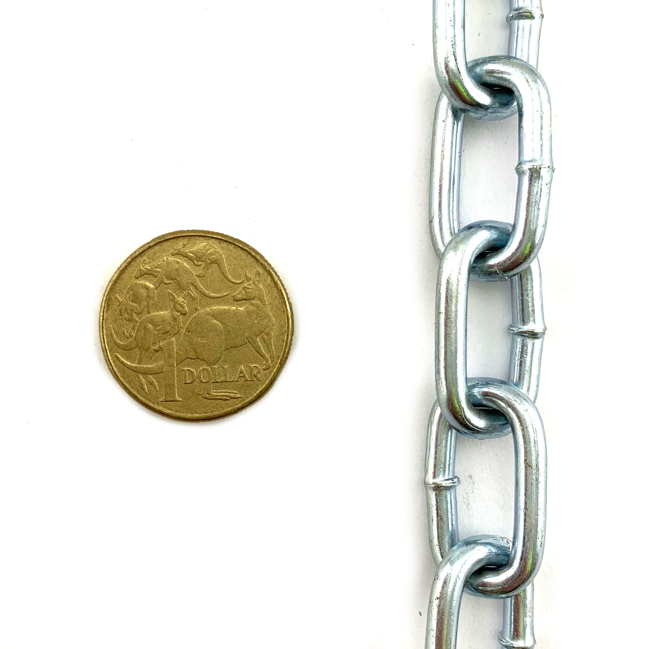 Commercial grade 4mm zinc plated welded link chain qty 25kg bucket, approx 80.4m. Melbourne Australia.